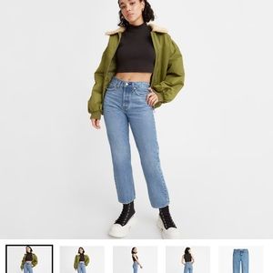 Wedge straight Levi jeans - almost brand new